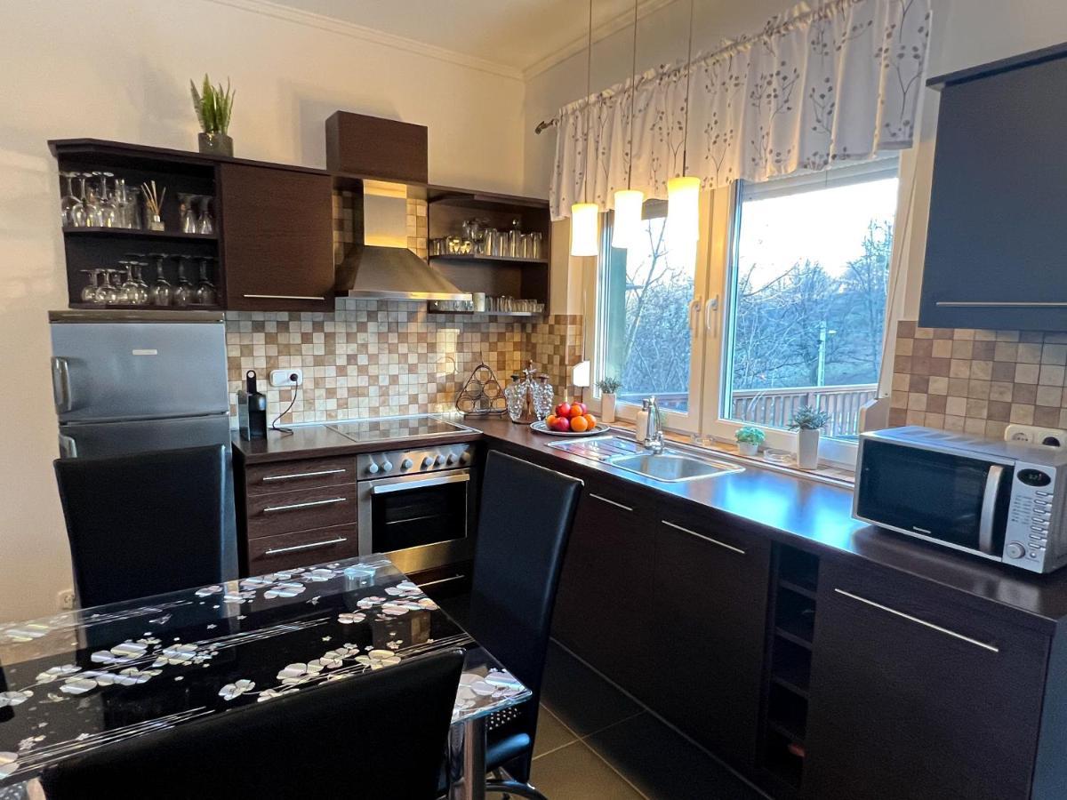 זלקרוס Sunnyside Apartmanhaz מראה חיצוני תמונה