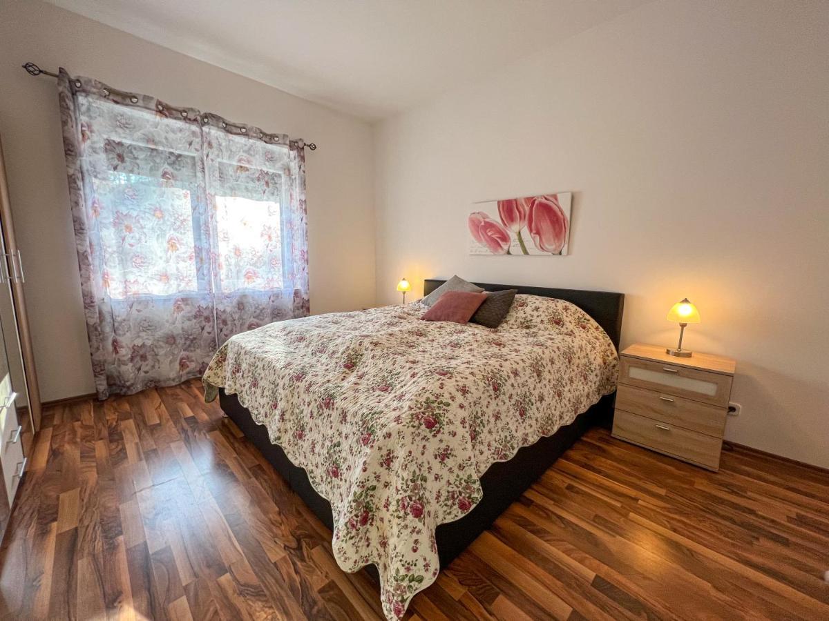 זלקרוס Sunnyside Apartmanhaz מראה חיצוני תמונה